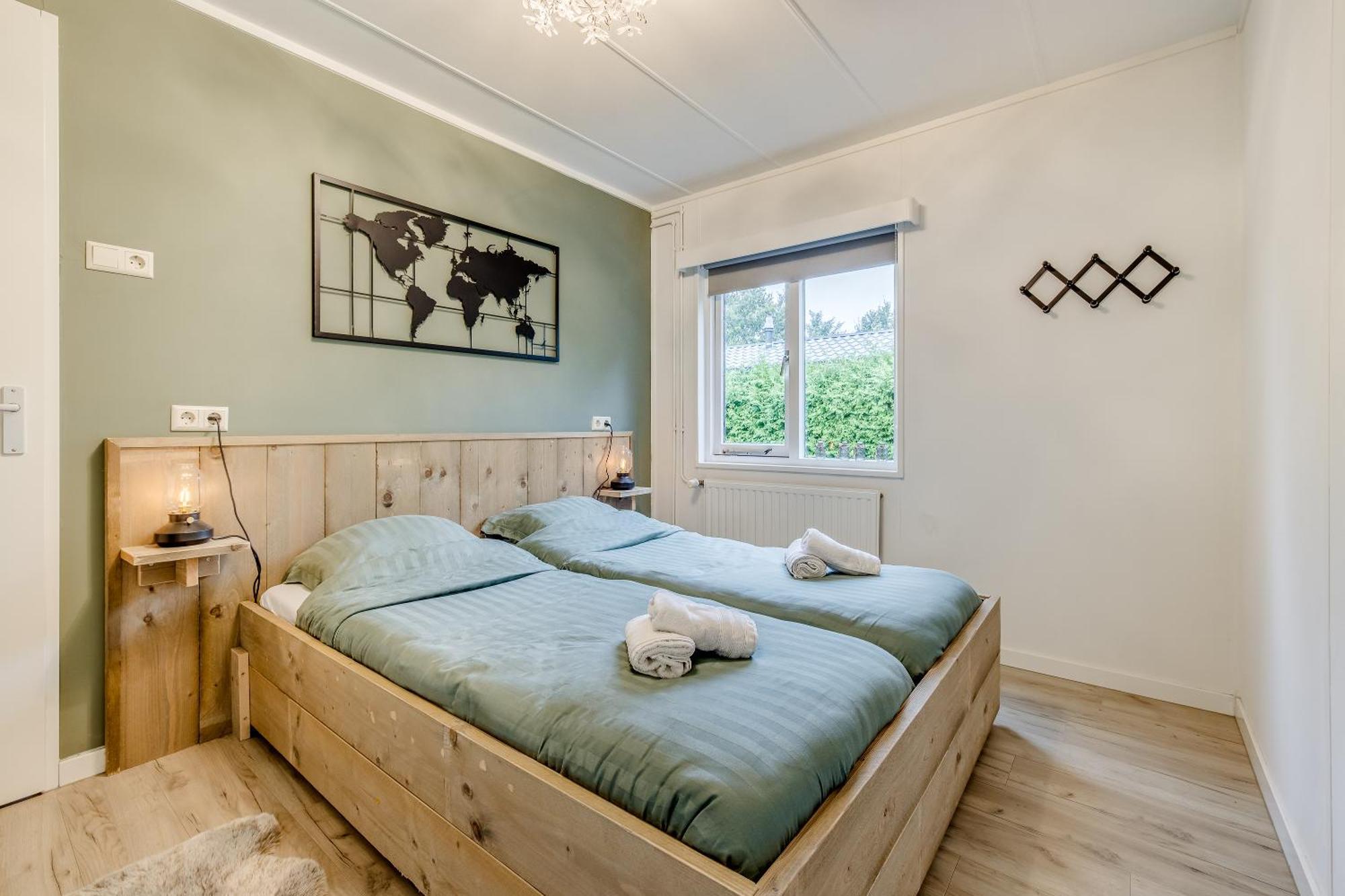 Chalet 'T Veluws Stulpje "Geniet, Ontspan En Droom Even Lekker Weg!" Putten Kültér fotó